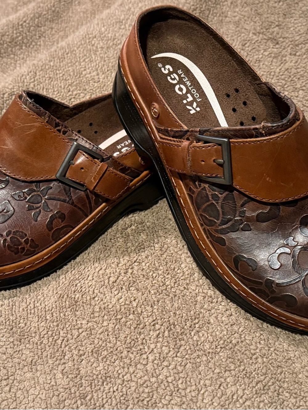 Klogs - NEW Brown Floral Embossed Leather Clogs